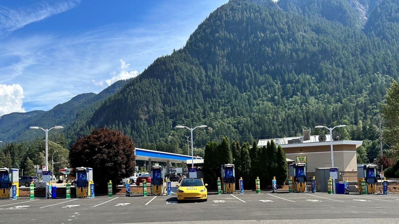 Parkland Hope BC EV Charging Site
