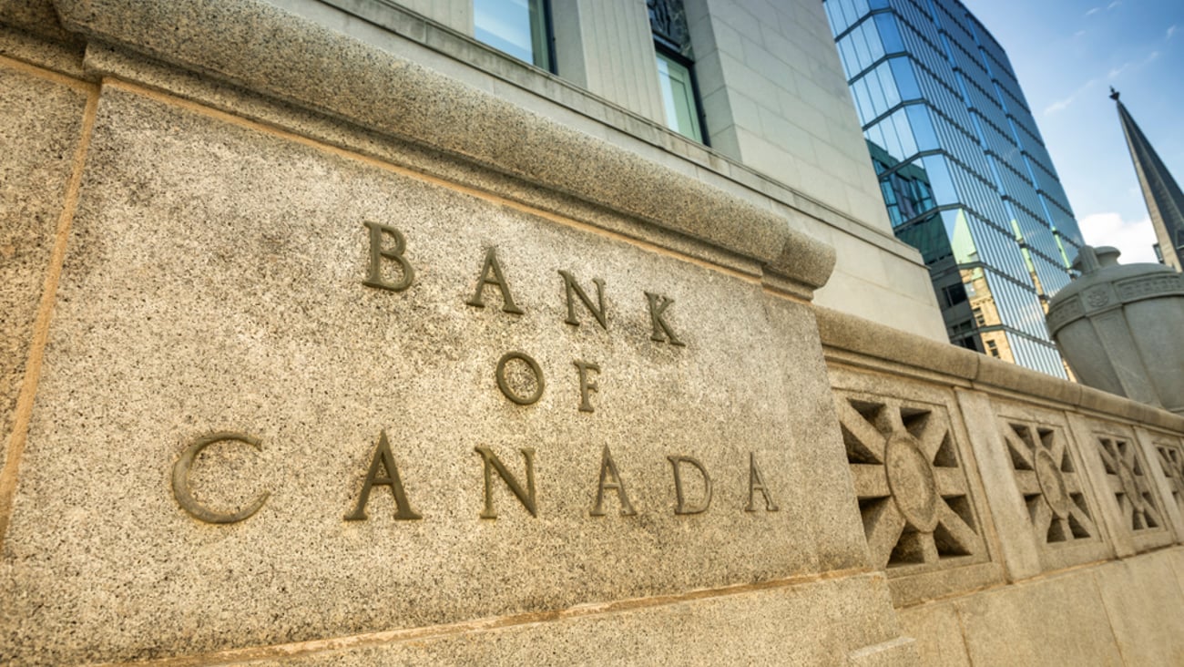 Close up of Bank of Canada cornerstone.