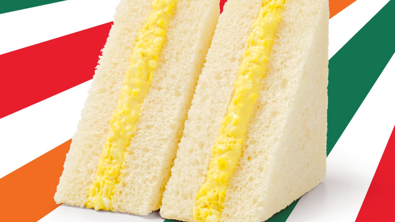 Japanese egg salad sandwich on 7-Eleven striped background