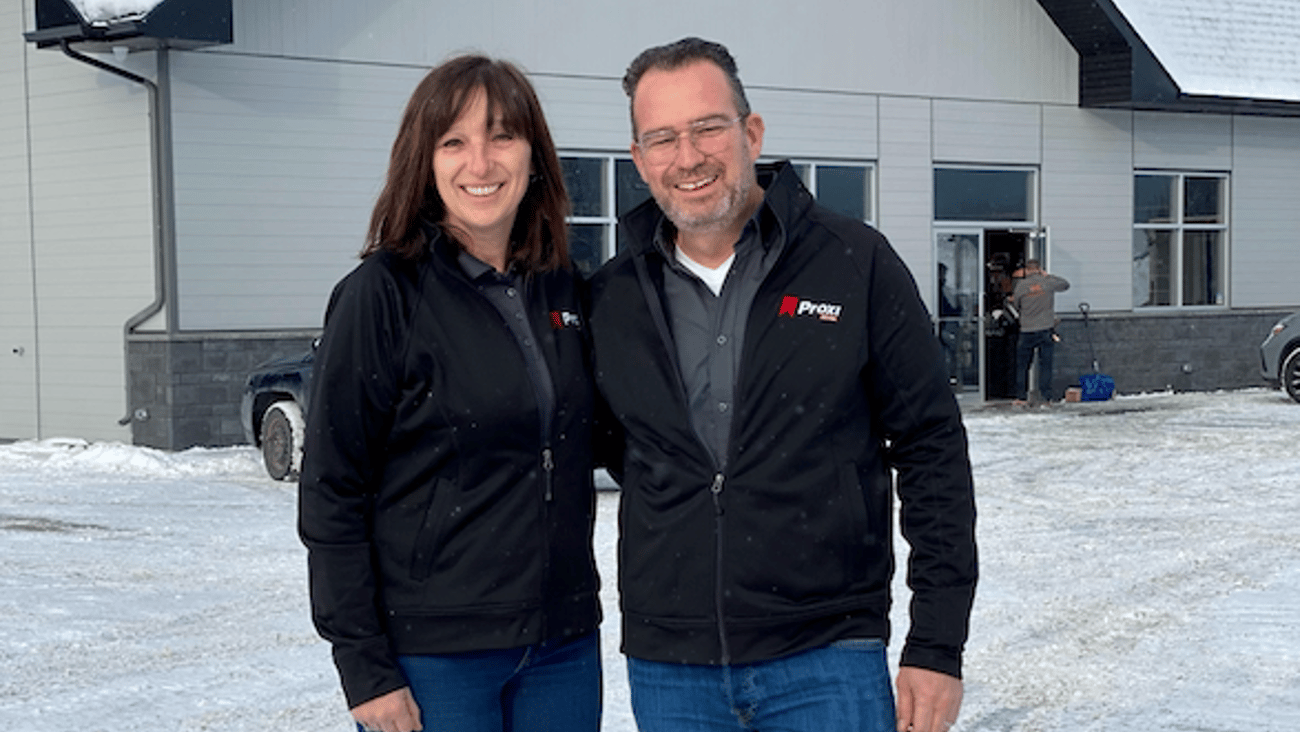 Station-Service Proxi Extra Saint-Roch-de-Mékinac St-Roch-de-Mékinac, Quebec Owners: Patrick Duchesne and Chantal Lapointe 