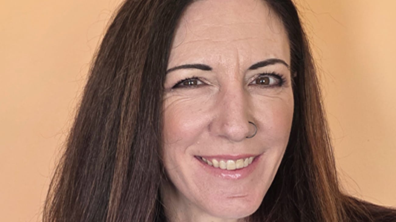 LAURIE SYLVESTRE