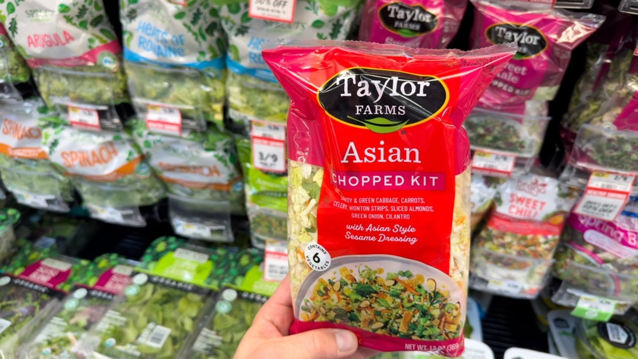 Taylor Farms salad kits