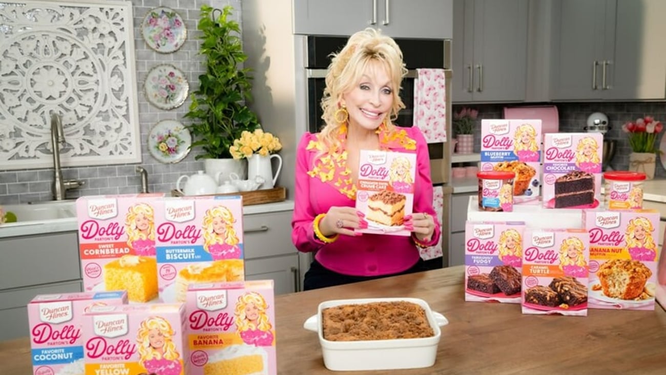 Dolly Parton and full line of foods