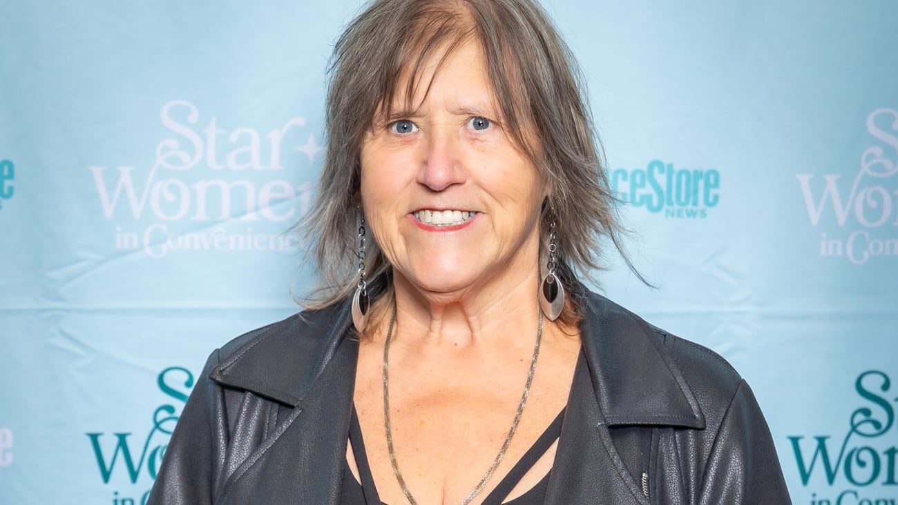 Lois Degenstein Gas King Oil Co. Ltd