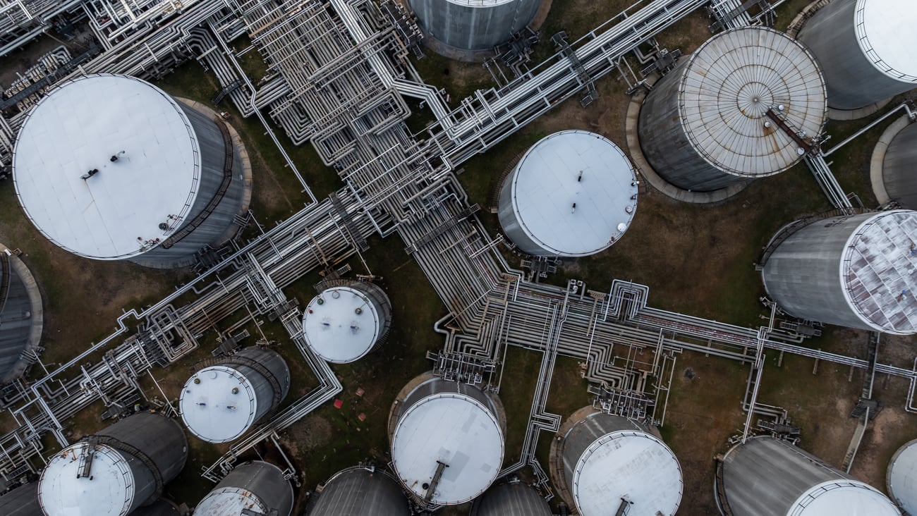 oil storage tanks