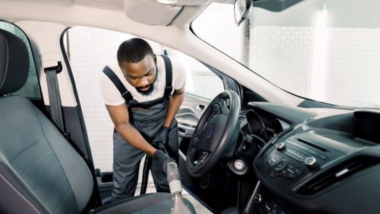 Manu Using a Car Wash Vacuum Teaser