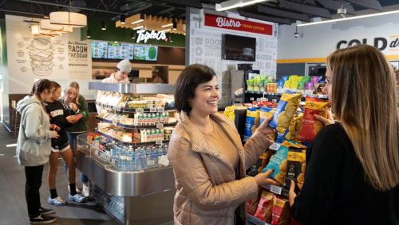 Parkland On the Run store interior with customers