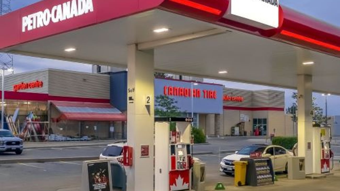 PetroCanada Location in Kitchener Ontario Teaser