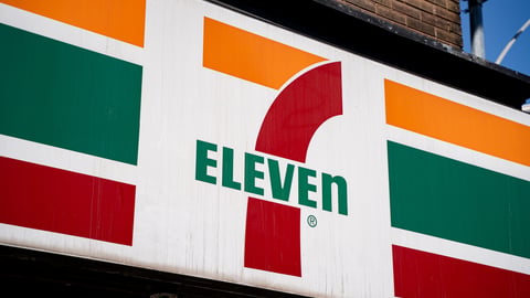 7-Eleven sign