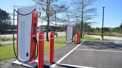  EV charging station alongside Highway 60 photo credit Patrick Pearson