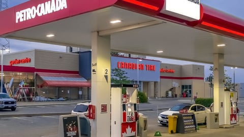 New Petro-Canada site at Canadian Tire