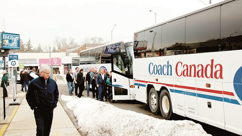 CNUE16_CarWashBusTour_KellyGray_getting on the bus (might want to crop