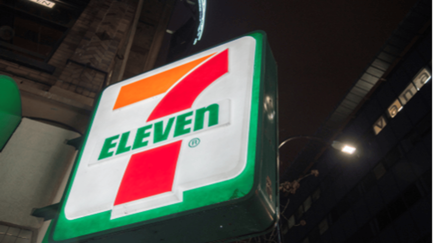 7-Eleven store image