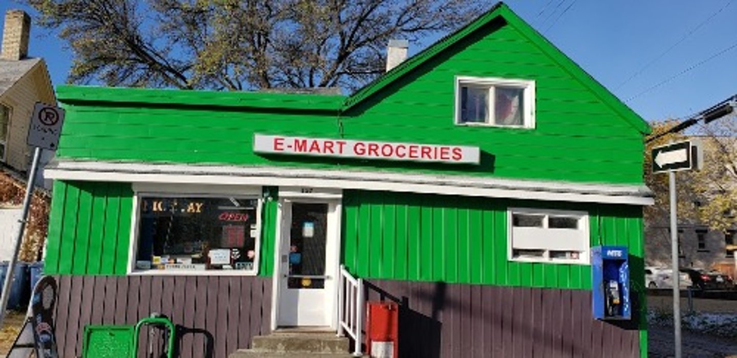 E-Mart Groceries before the fire that took the life of owner Jung Ja Shin. 