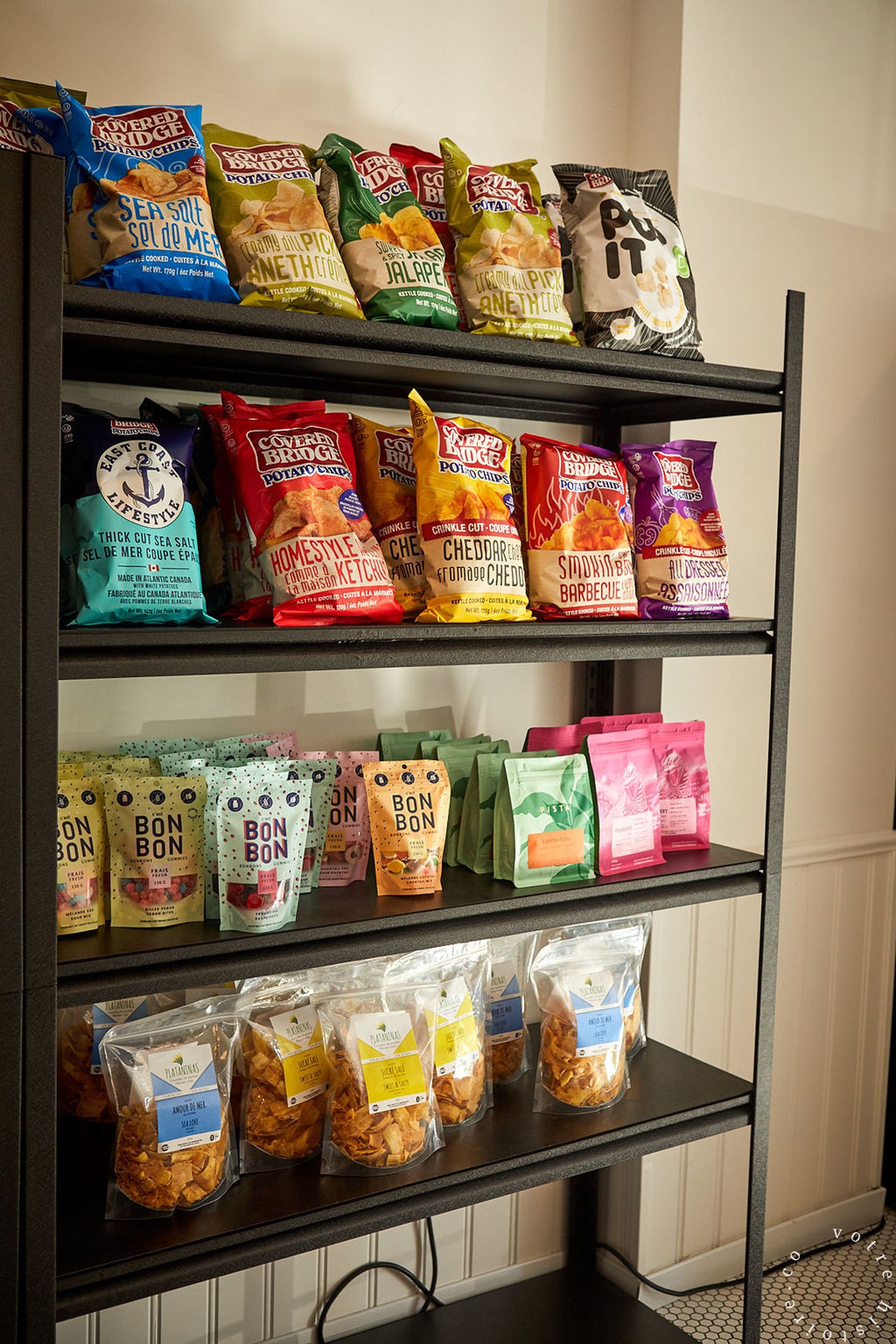 Snacks on shelves