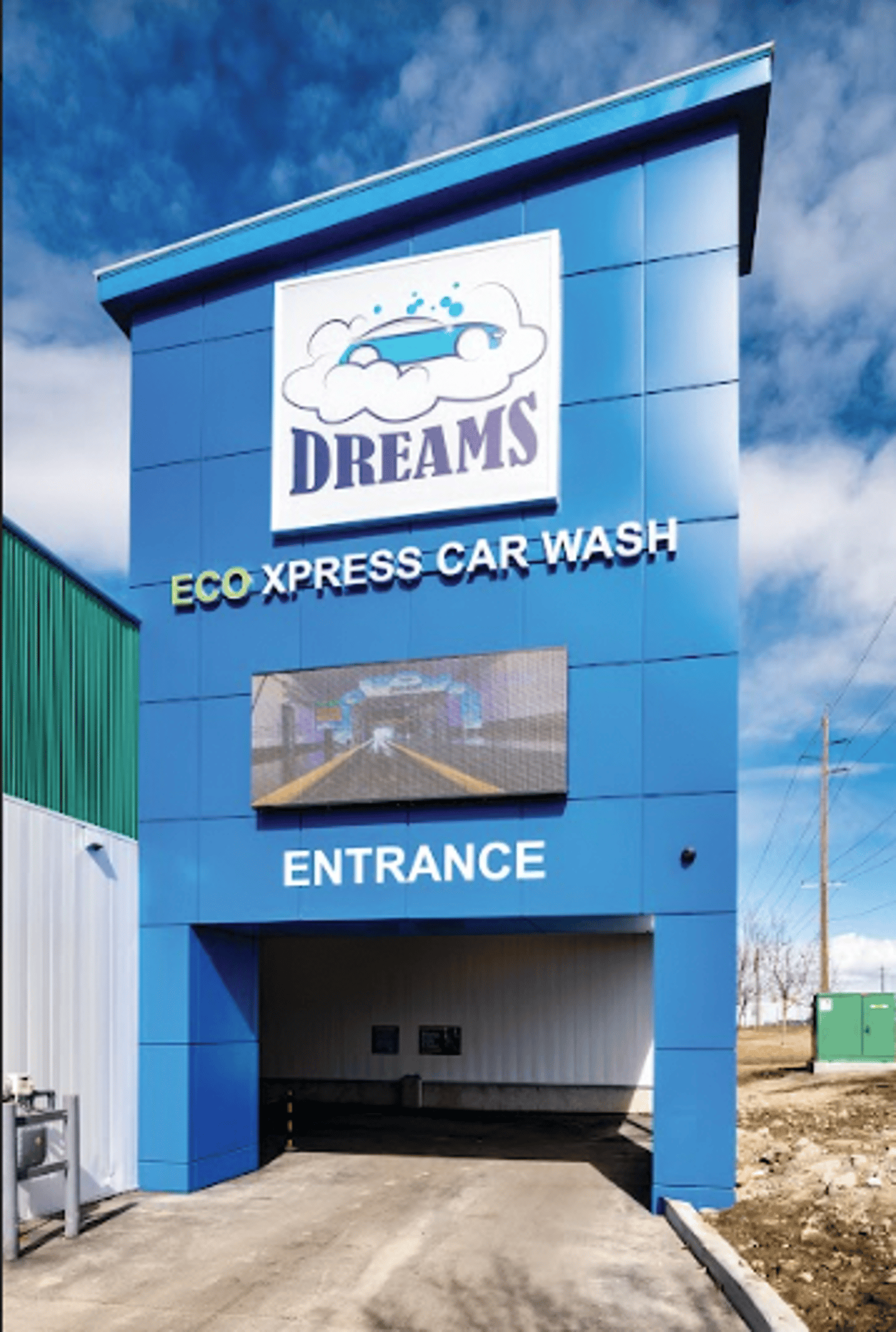 Dreams Eco Wash entrance