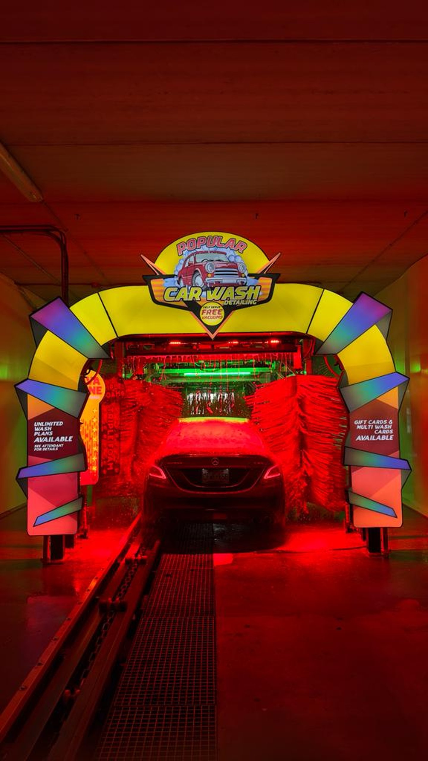 Popular car wash tunnel