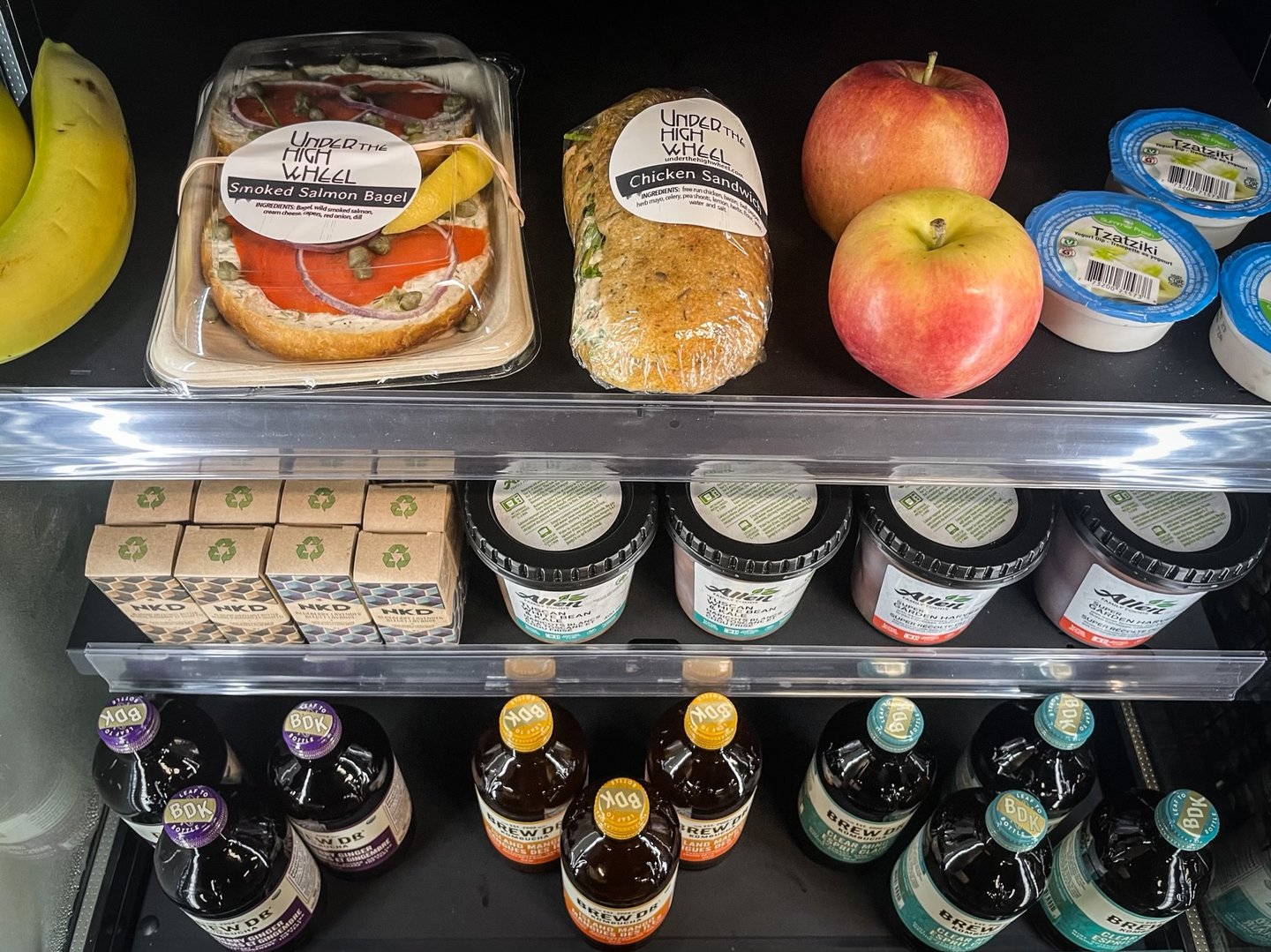 vendor convenience shelves with drinks