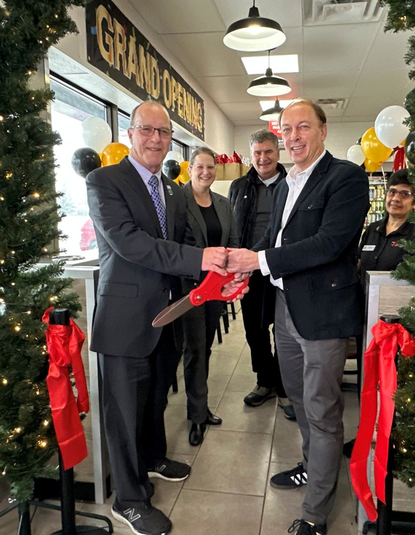 7-Eleven Winnipeg Grand Opening and Ribbon Cutting