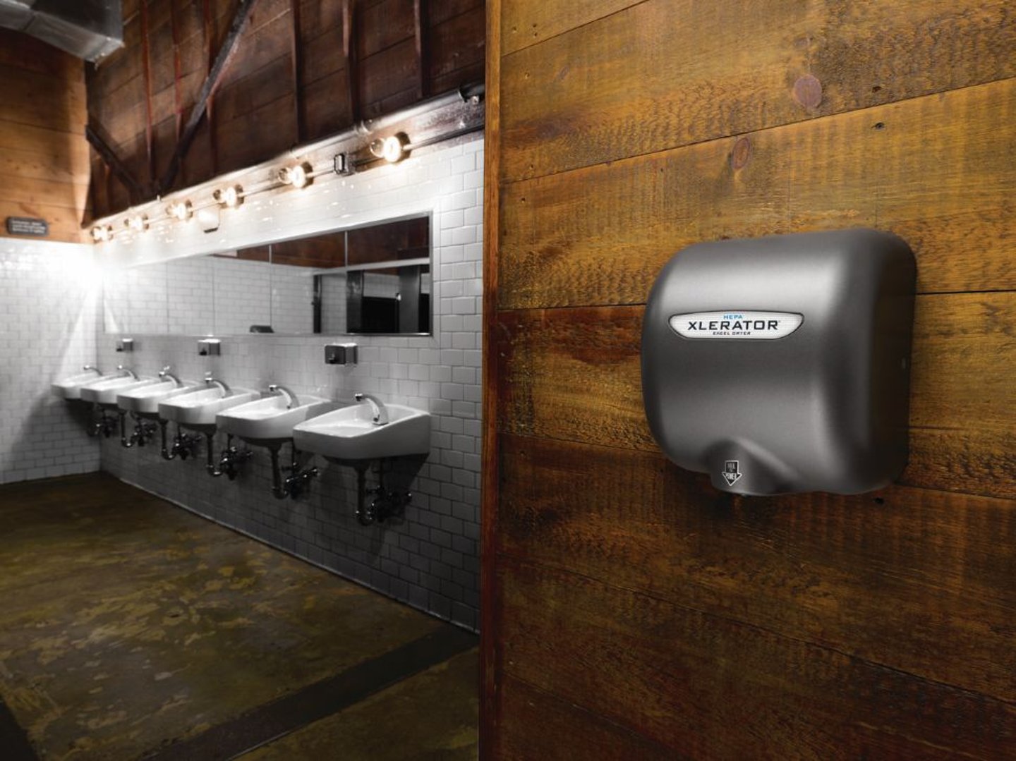 Xlerator Hand Dryer