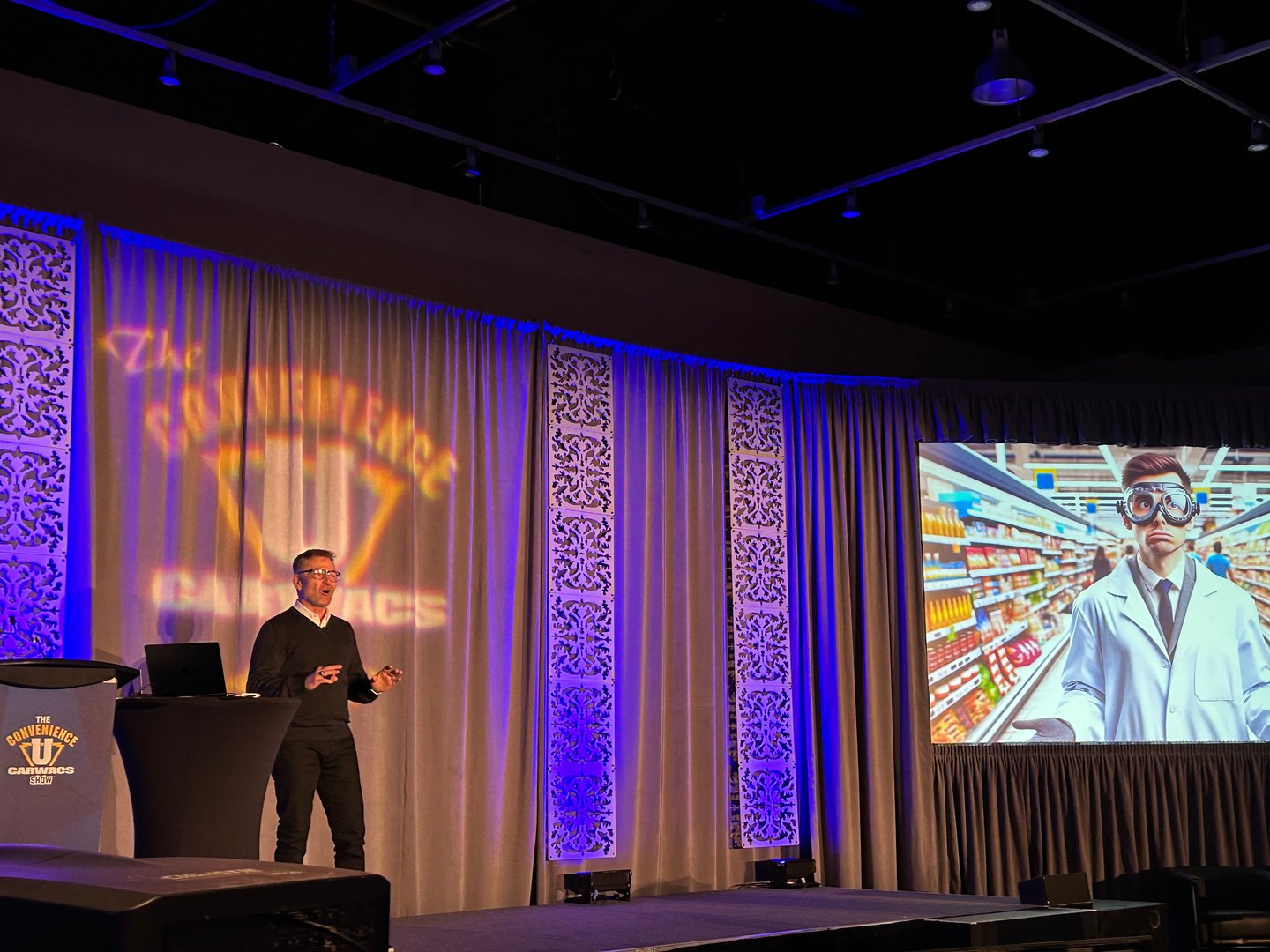 Opening keynote Doug Stephens