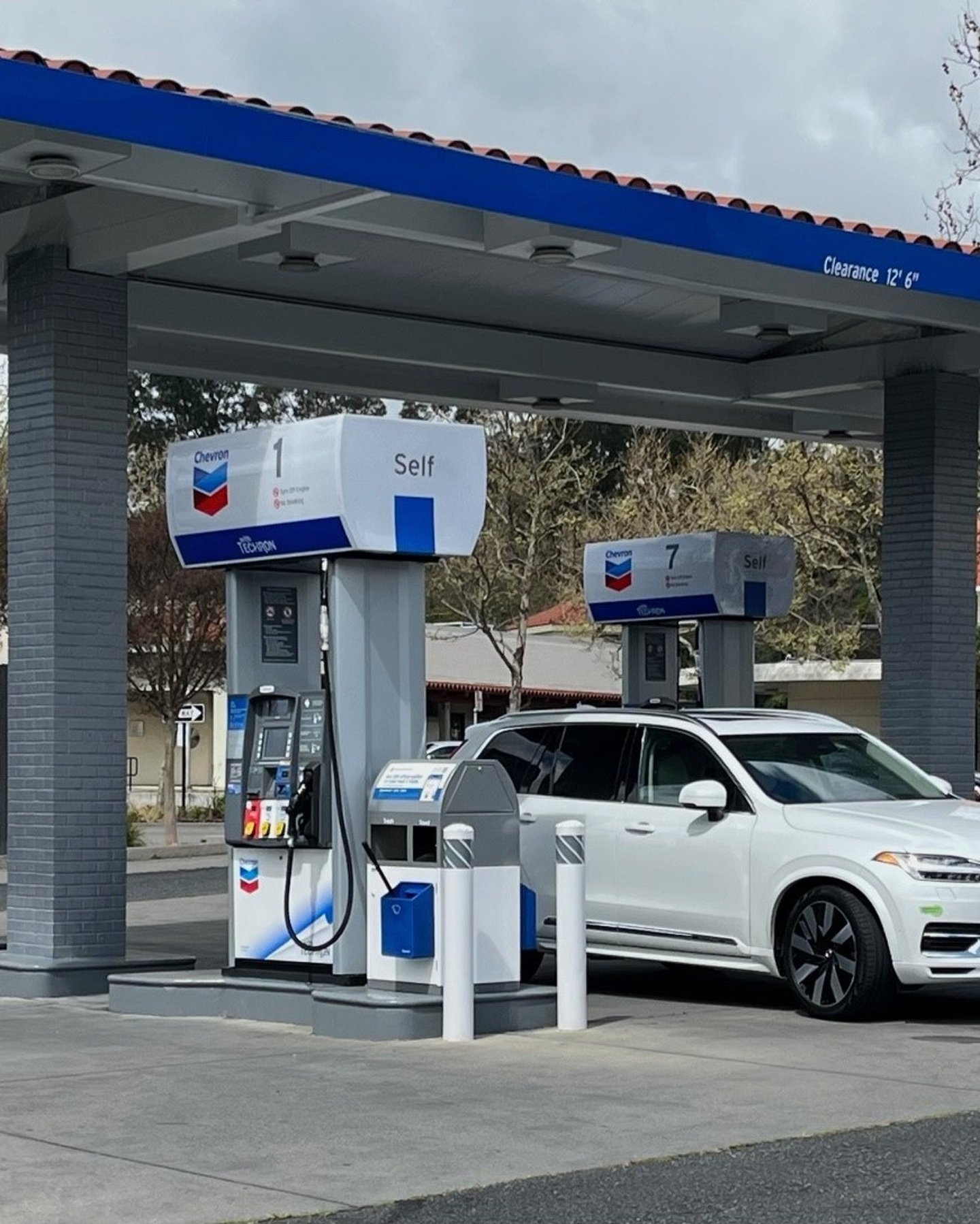 Chevron Gas Pump at Station 
