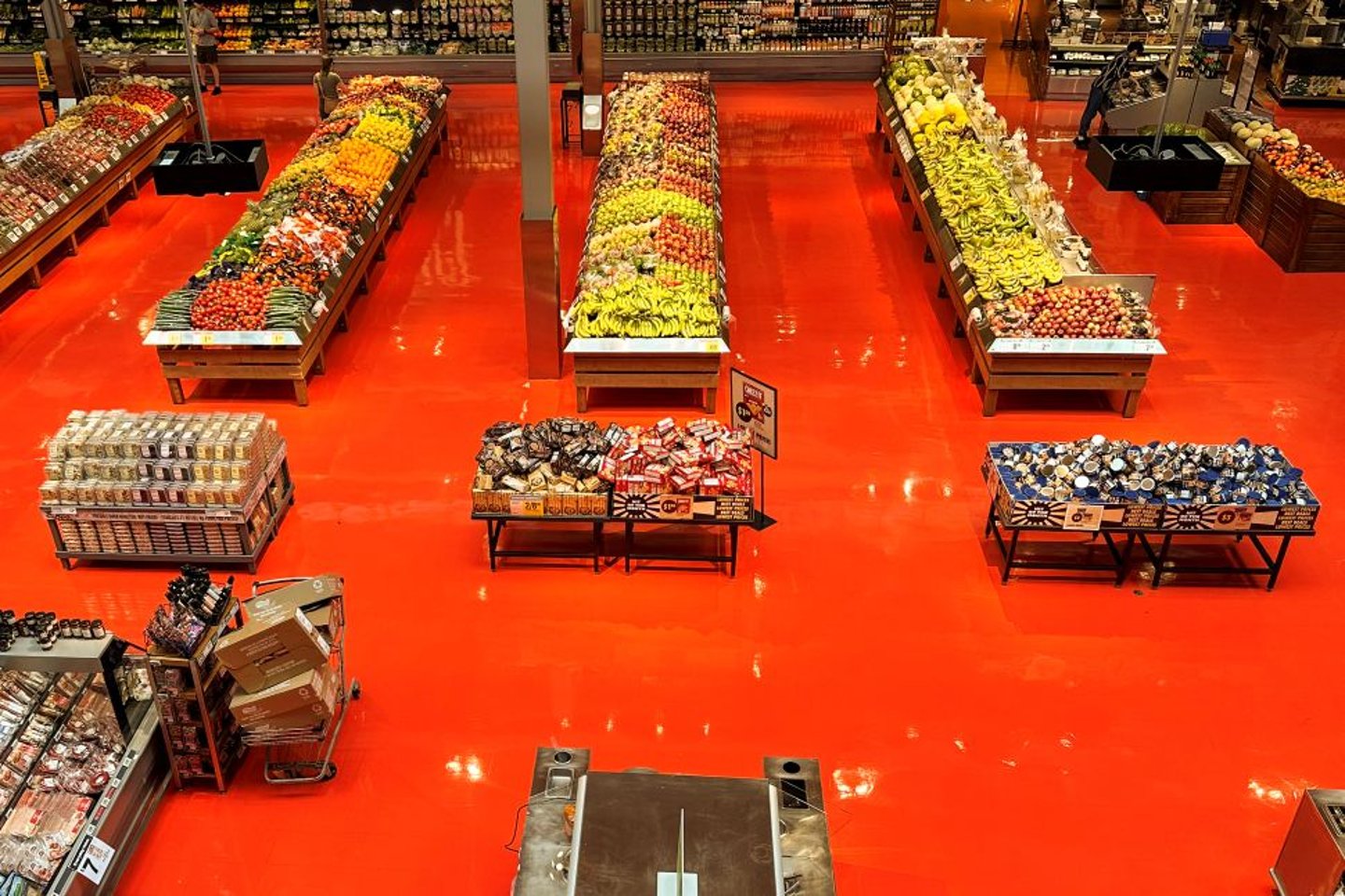 Loblaws Grocery Store Interior CP
