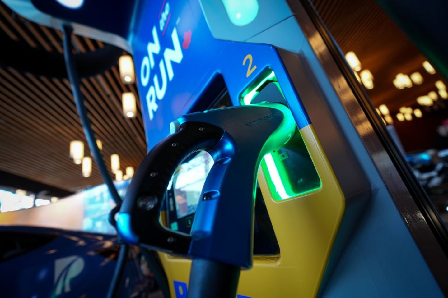 On the Run EV Charger CP