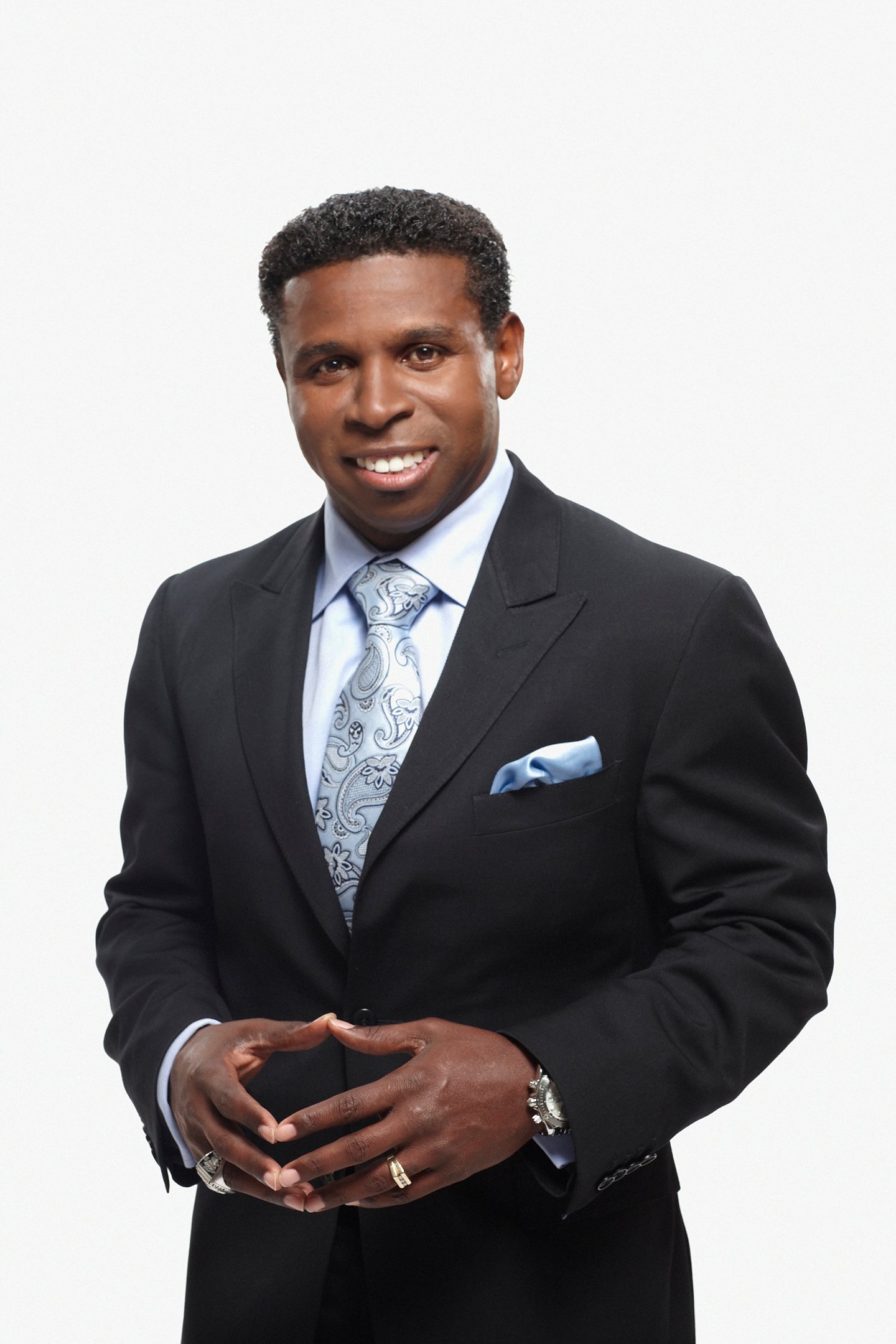 Michael Pinball Clemons in a suit