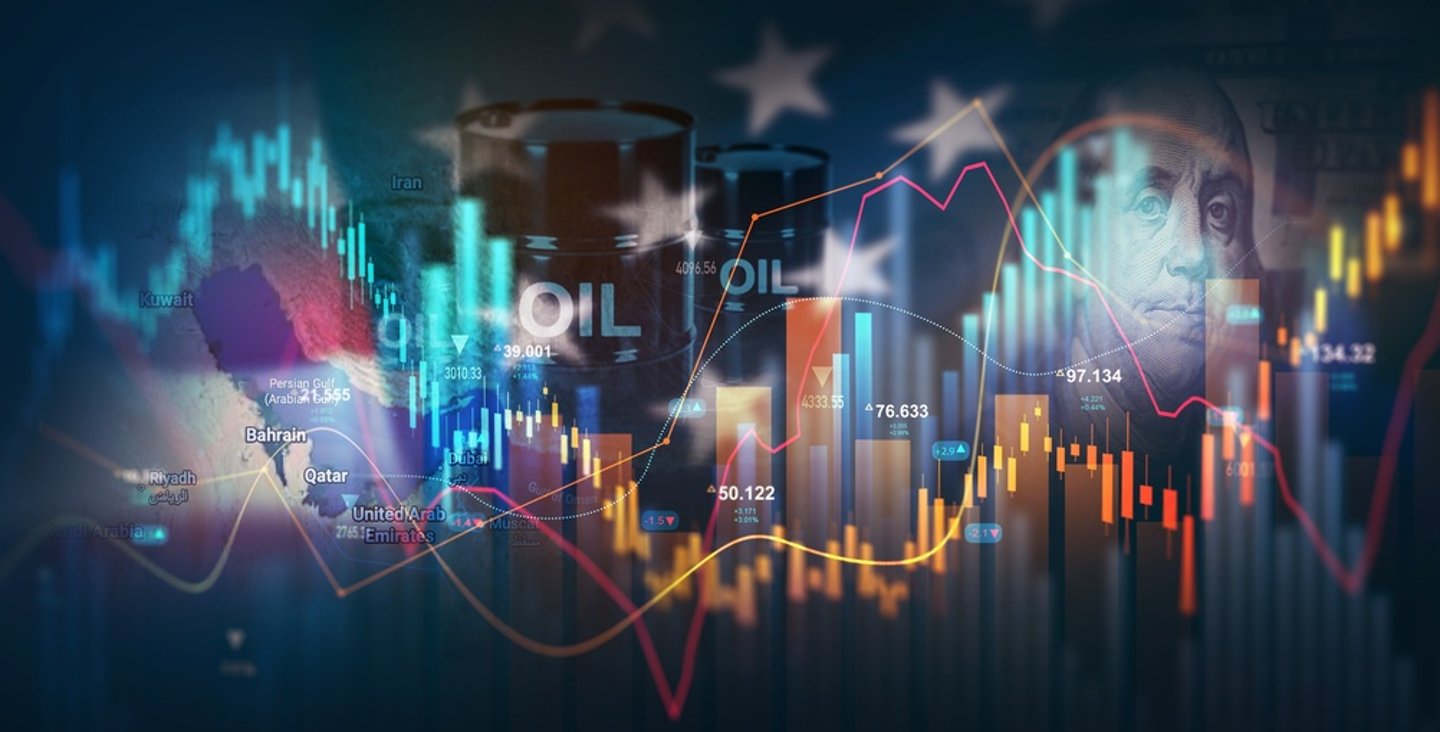 oil tank graphic with price fluctuation ticker