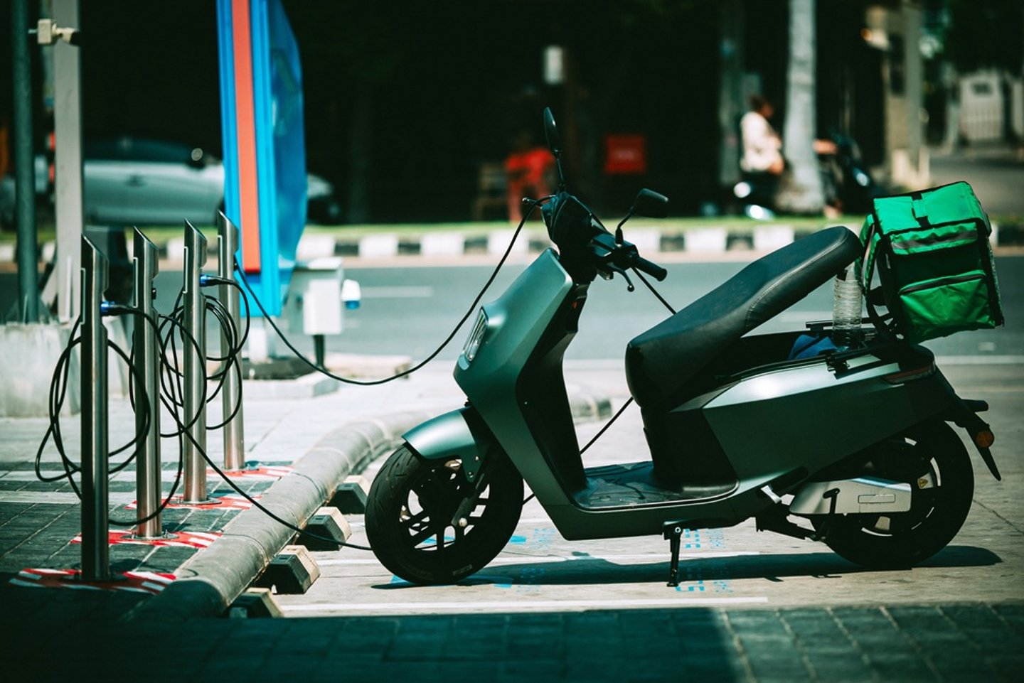 electric bike charging