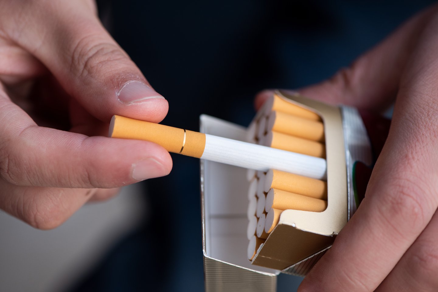Cigarette pack