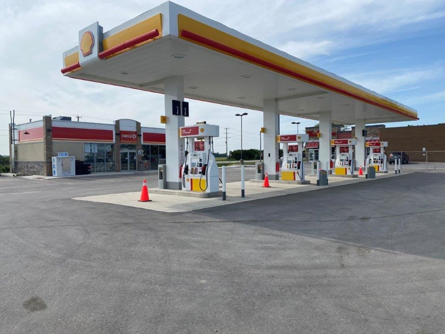 Strathroy Ontario Shell 