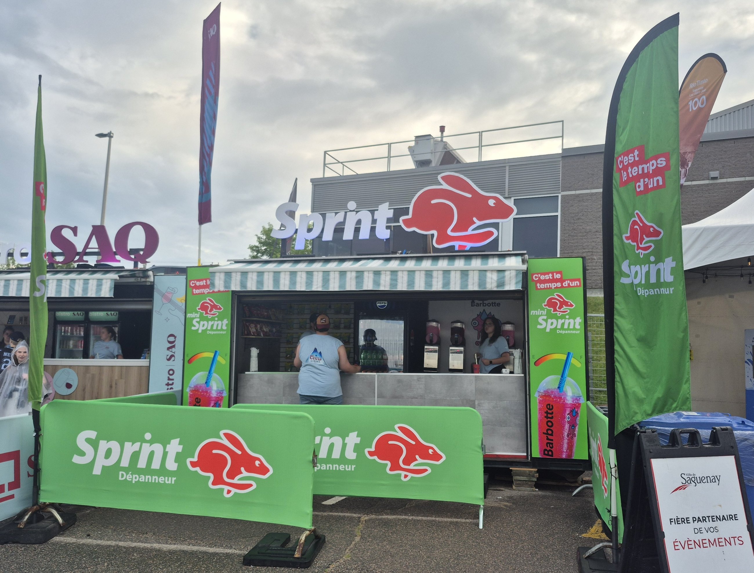 Depanneur Sprint at JEM