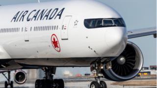 Air Canada plane
